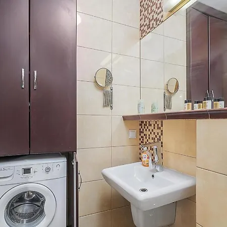 Bukowinska 10 By Nyx